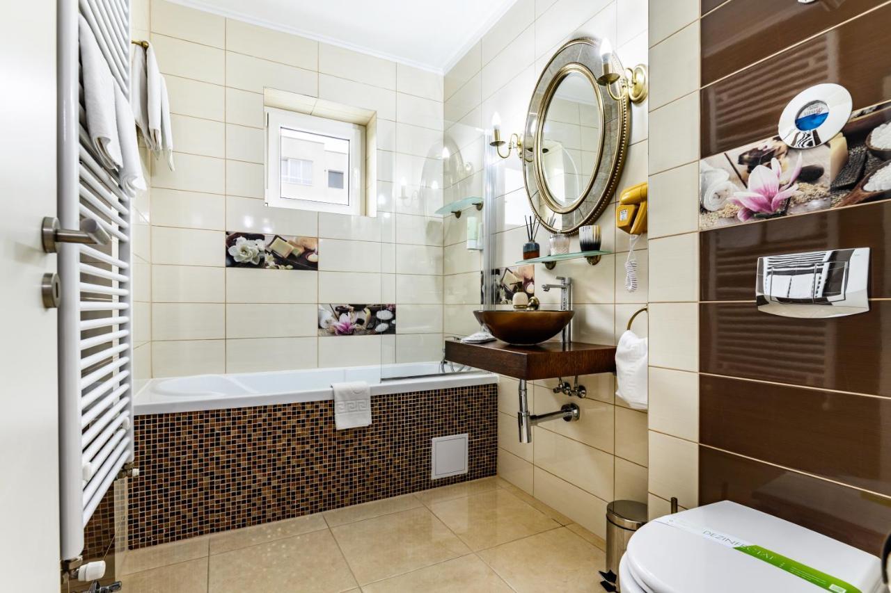 Luxury Avantgarden 3 Apartment *